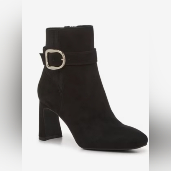 Black Low Boots by Kelly & Katie Branina Booties...New In Box! - Picture 2 of 13